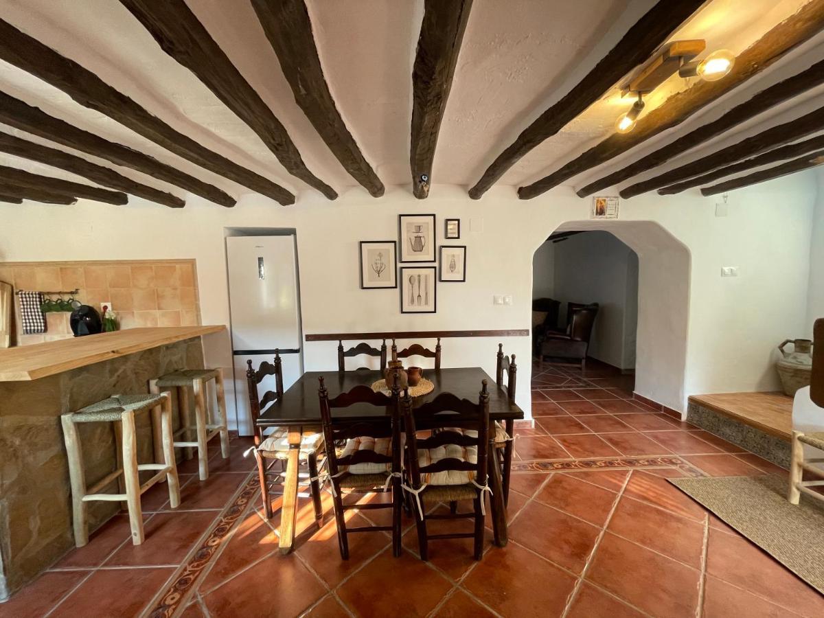 Cortijo Las Angosturas Montefrío Esterno foto